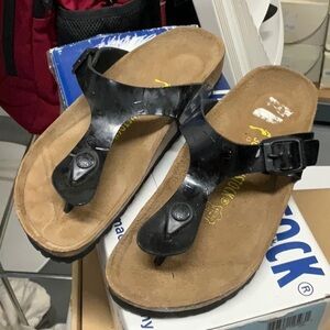Gizeh Birkenstock Vintage Y2K damaged upper, selling as is - CLEARANCE